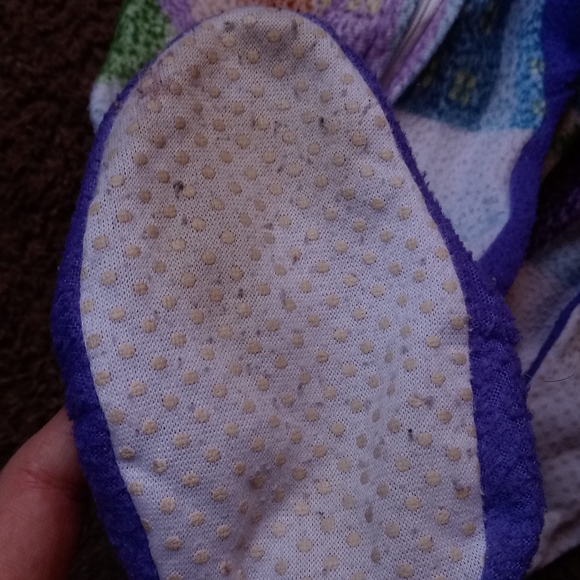 18mnth- 2T bundle - Picture 12 of 14